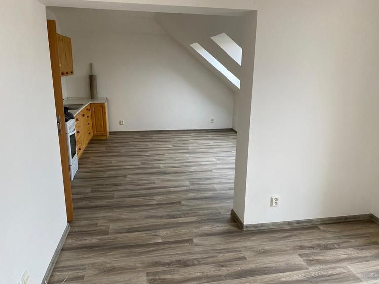 WhatsApp Image 2025-04-10 at 19.10.39 (3).jpeg